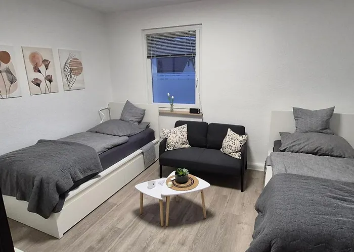 Gemuetliche Monteurzimmer Schultendorf Apartman